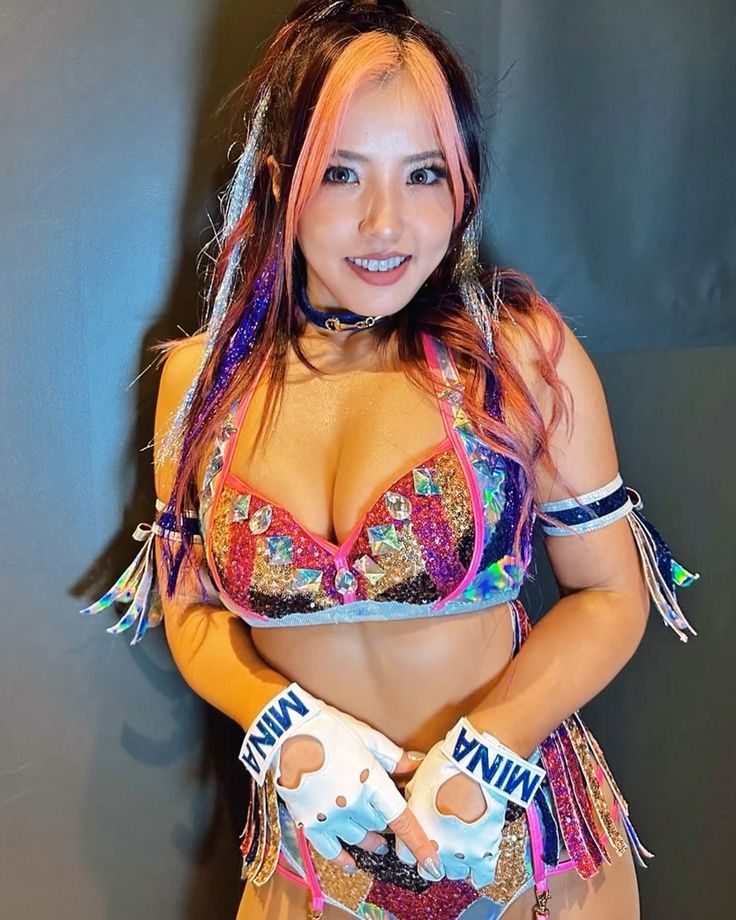 Mina Shirakawa
